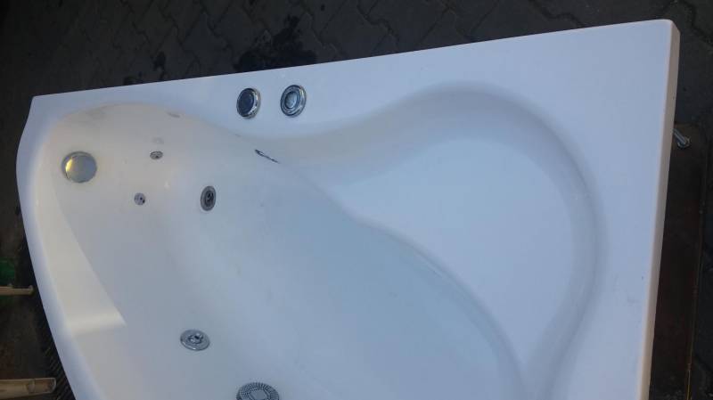 ox_sprzedam-wanne-z-hydromasazem