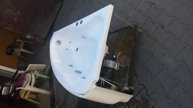 ox_sprzedam-wanne-z-hydromasazem