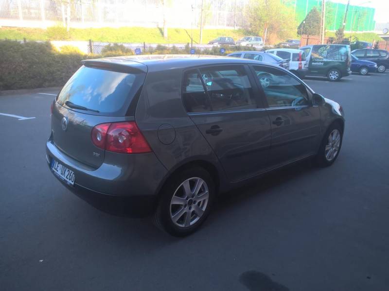 ox_vw-golf-v-2005r-14-benzyna-klimatyzacja-113900-km-przebiegu-oryginal