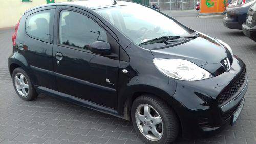ox_peugeot-107-klima-skura-benzyna-2010-rok