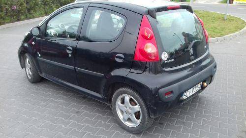 ox_peugeot-107-klima-skura-benzyna-2010-rok