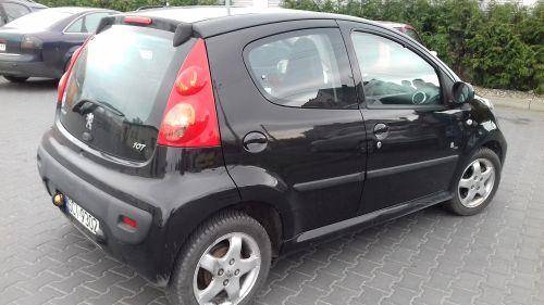 ox_peugeot-107-klima-skura-benzyna-2010-rok