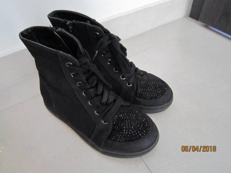 ox_buty