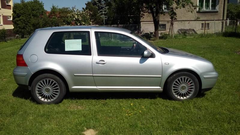 ox_sprzedam-vw-golf-4-2002r-19-tdi-130-km