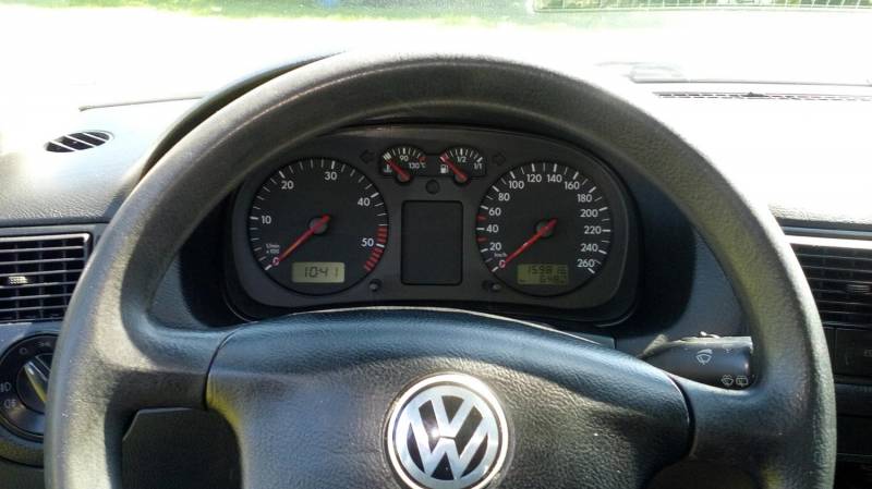 ox_sprzedam-vw-golf-4-2002r-19-tdi-130-km