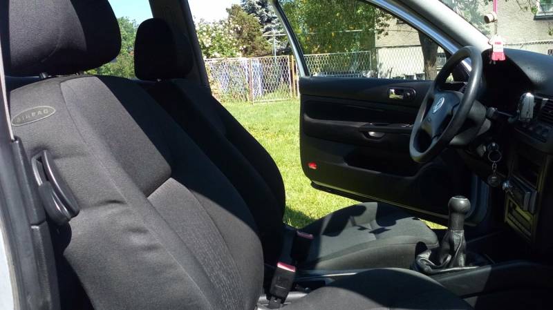 ox_sprzedam-vw-golf-4-2002r-19-tdi-130-km