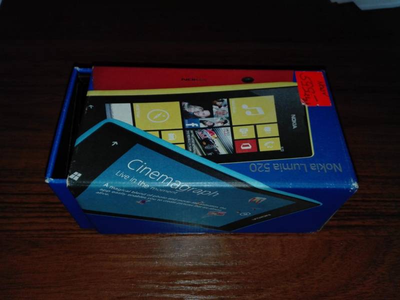 ox_telefon-nokia-lumia-520