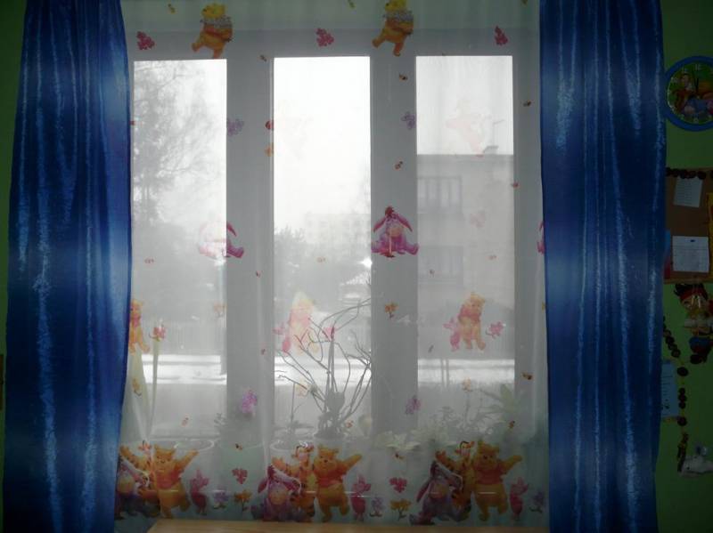 ox_sprzedam-zegar-lampe-firane-do-pokoju-dziecka-z-kubusiem-puchatkiem