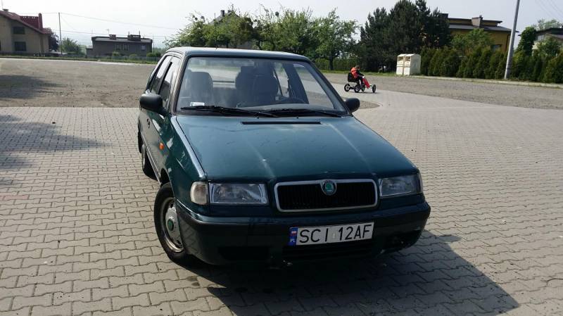 ox_skoda-felicia-99r-na-gaz-wspomaganie-kierownicy-pilot-cent-zamek