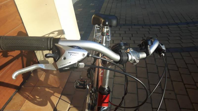 ox_rower-kross-6th-avenue-dodatki-gratis