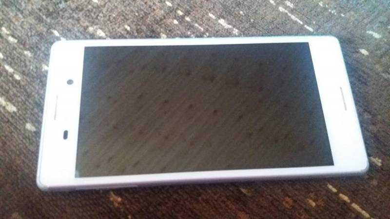 ox_telefon-sony-xperia-m4-aqua-model-e2303-kolor-bialy