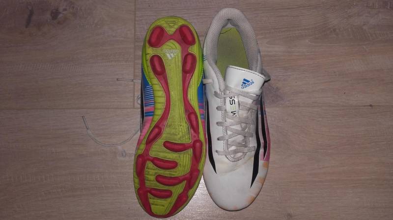 ox_adidas-messi-uzywane