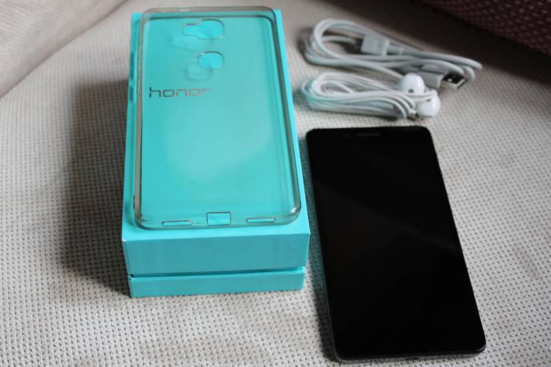 ox_huawei-honor-5x-16gb-lte-2gb-ram