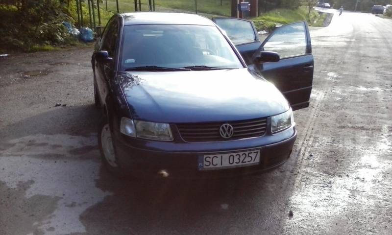 ox_sprzedam-volkswagen-passat-b5-1997-277000km-diesel-sedan