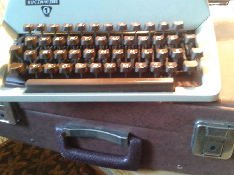 ox_sprzedam-maszyne-do-pisania-lucznik-1303