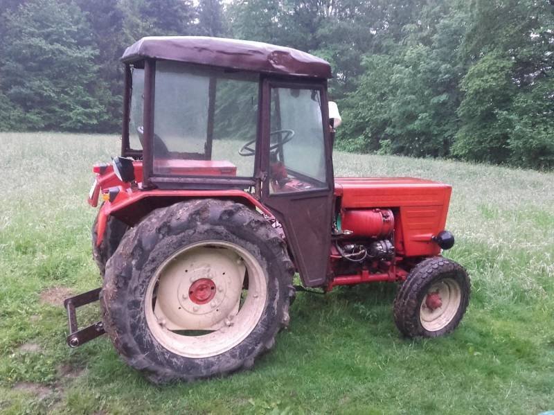 ox_sprzedam-traktor-t-25
