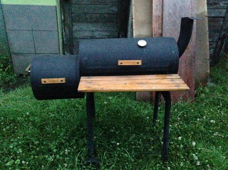 ox_sprzedam-grill-ogrodowy-z-wedzarnia