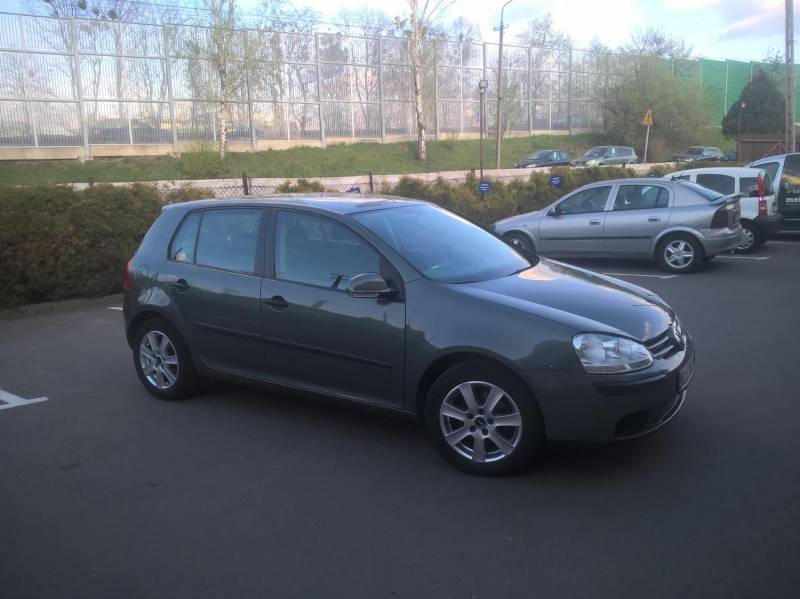 ox_vw-golf-v-2005r-14-benzyna-klimatyzacja-113900-km-przebiegu-oryginal