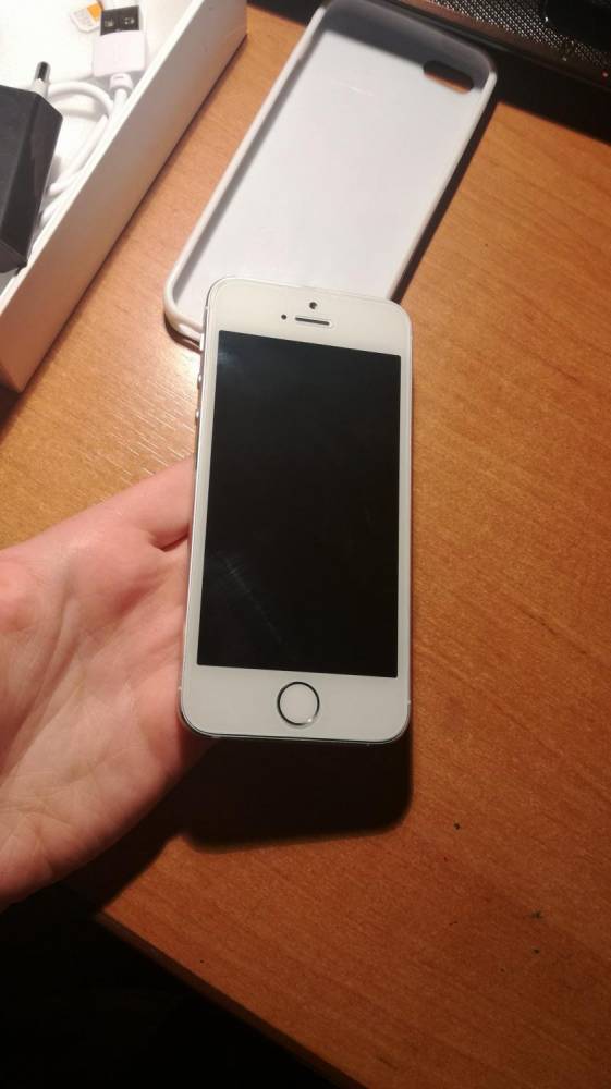 ox_sprzedam-iphone-5s
