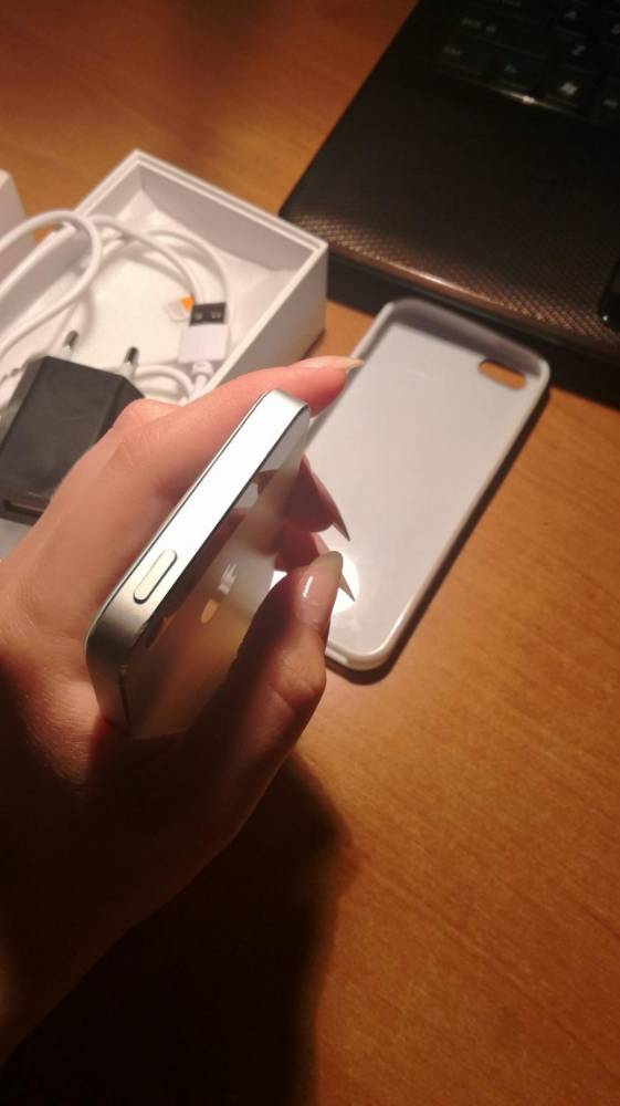ox_sprzedam-iphone-5s
