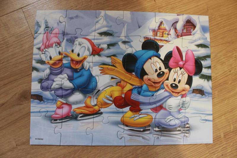 ox_puzzle-mickey-mouse-friends