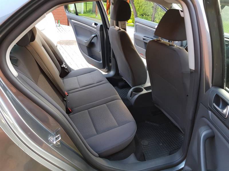 ox_vw-jetta-19-tdi-z-polskiego-salonu-od-kobiety