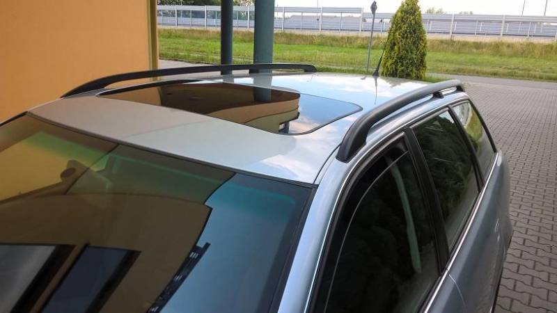 ox_audi-a4quatro1998r24benzsprowadzklimatrstan-bdb208000km