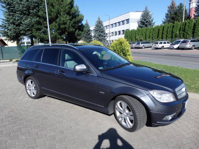 ox_mercedes-w-204combi-2007r-22-cdi-avangarde-okazja