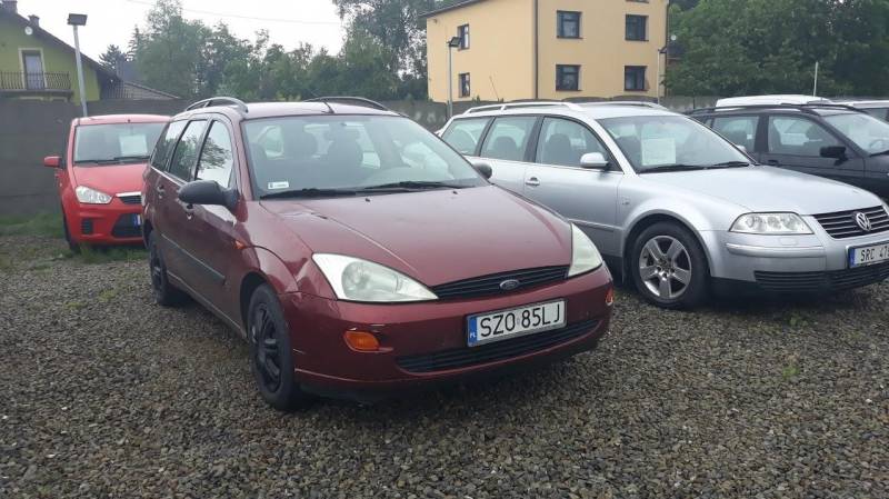 ox_ford-focus-mk3-kombi-16i-99r-skoczow
