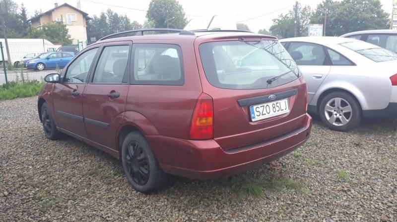 ox_ford-focus-mk3-kombi-16i-99r-skoczow