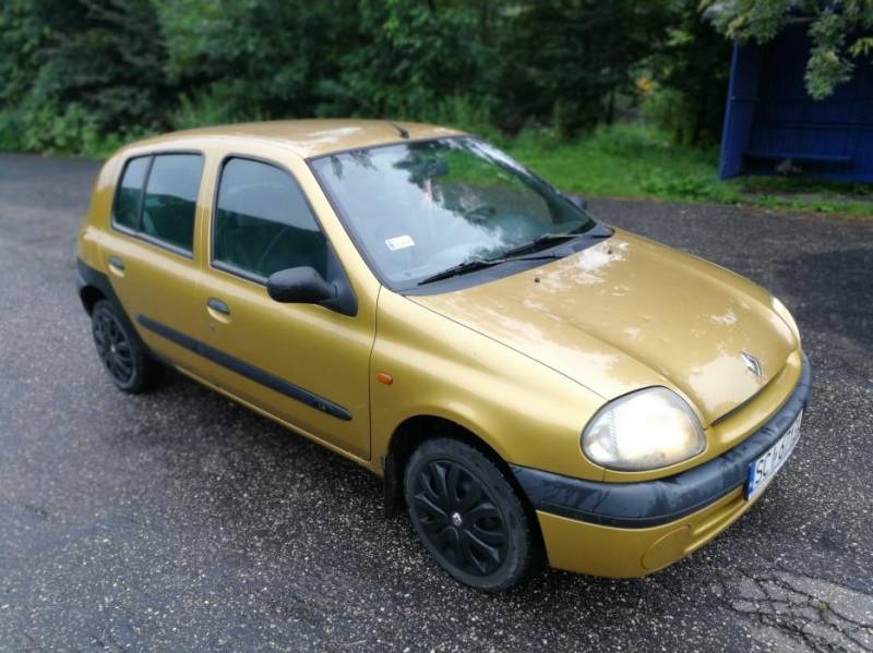 ox_renault-clio-12-benzyba-nowy-przeglad-tanio