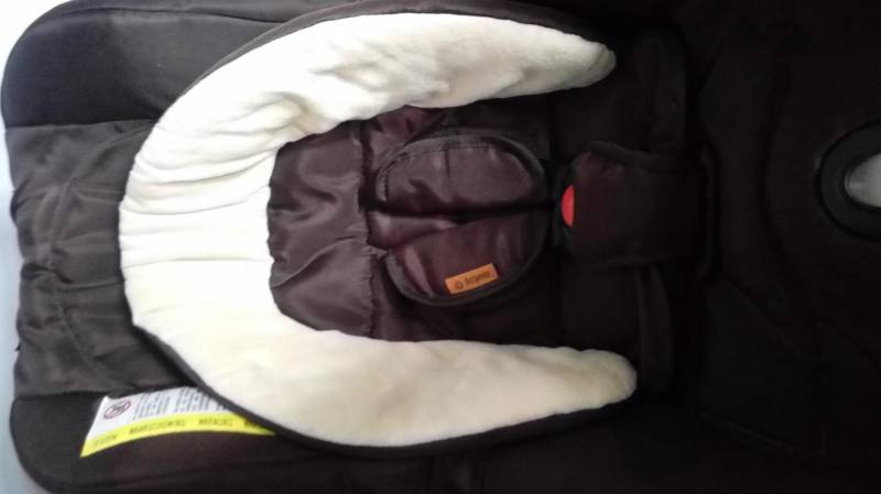 ox_fotelik-samochodowy-mutsy-safe2go-0-13-kg-lusterko-smiky