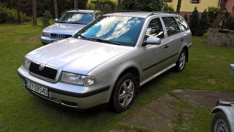 ox_skoda-octavia19tdi2000rnaped44klimatrstan-bdb