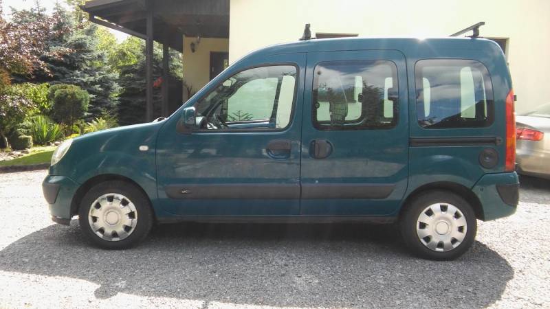 ox_sprzedam-renault-kangoo-2005-r-15-cdi