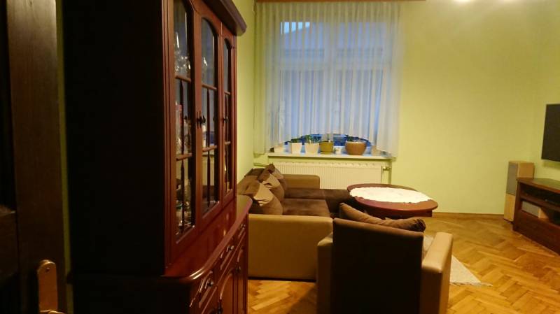 ox_sprzedaz-mieszkania-w-kamienicy-balkon-garaz