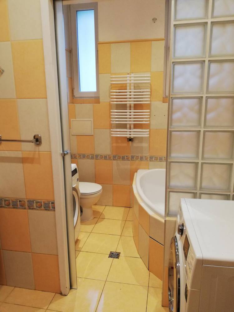 ox_sprzedaz-mieszkania-w-kamienicy-balkon-garaz
