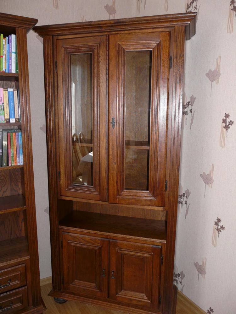 ox_sprzedam-tanio-debowa-witrynkebiblioteczke