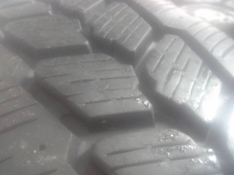 ox_kola-renault-kango-modus-clio-1657014-c-michelin