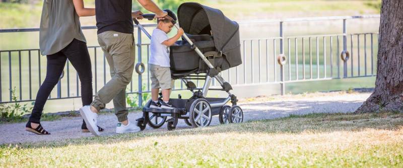 ox_sprzedam-dostawke-do-wozka-kiddie-ride-on