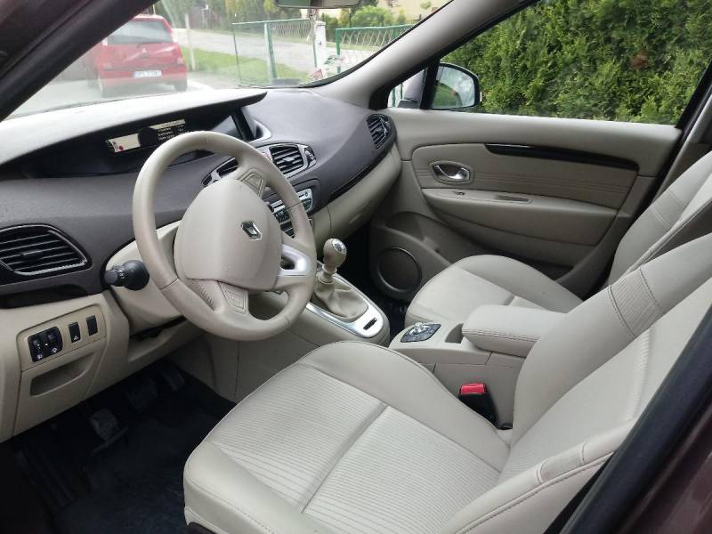 ox_renault-grand-scenic-2011-r-krajowy-14-tce-klimatyzacja-nawigacja