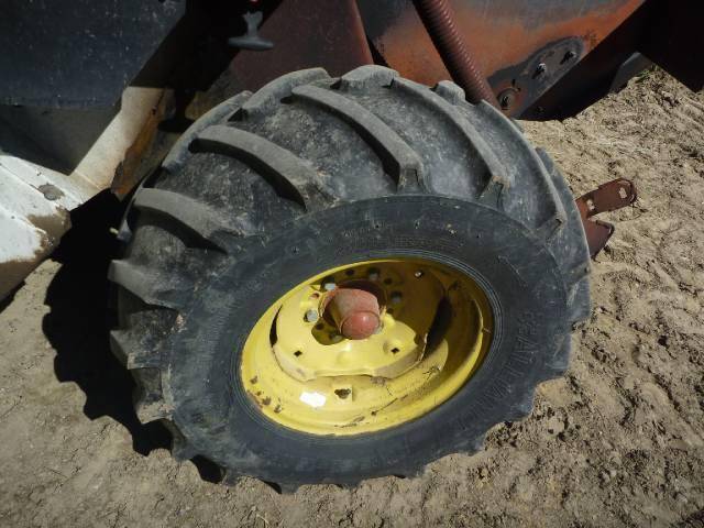 ox_newholland-5980-prasa-rolujaca