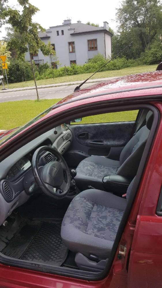 ox_renault-megane-14-16v
