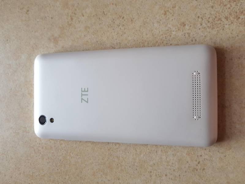 ox_telefon-zte