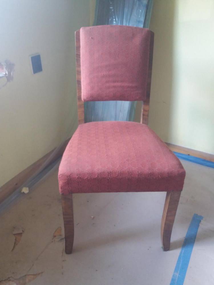 ox_krzesla-tapicerowane-z-litego-drewna-do-odnowienia