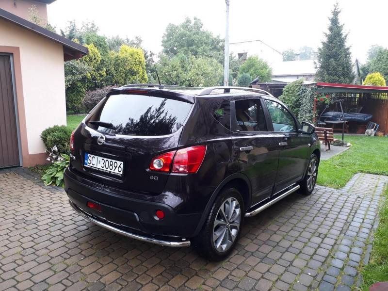 ox_nissan-qashqai-20dci-4x4-i-way-150-km-2009-r