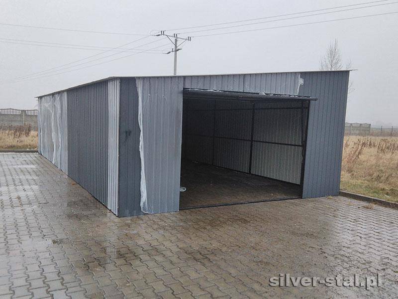 ox_wiata-blaszana-garaz-8x5-bramy-przesuwne-mocna-konstrukcja