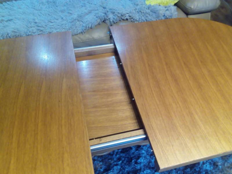 ox_sprzedam-stolik-rozkladany