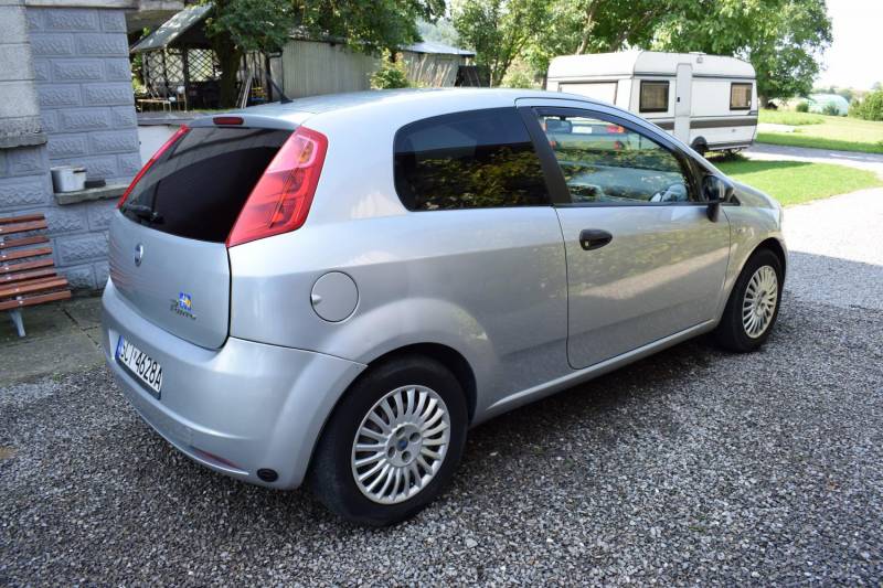 ox_fiat-grande-punto-2006r-gaz-nowa-butla