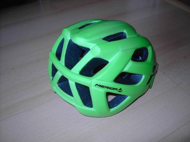 ox_sprzedam-kask-rowerowy-merida-roz-m-55-58cm