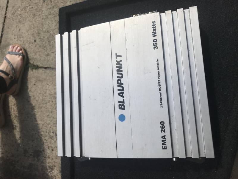 ox_blaupunkt-subwoofer-wzmaczniacz